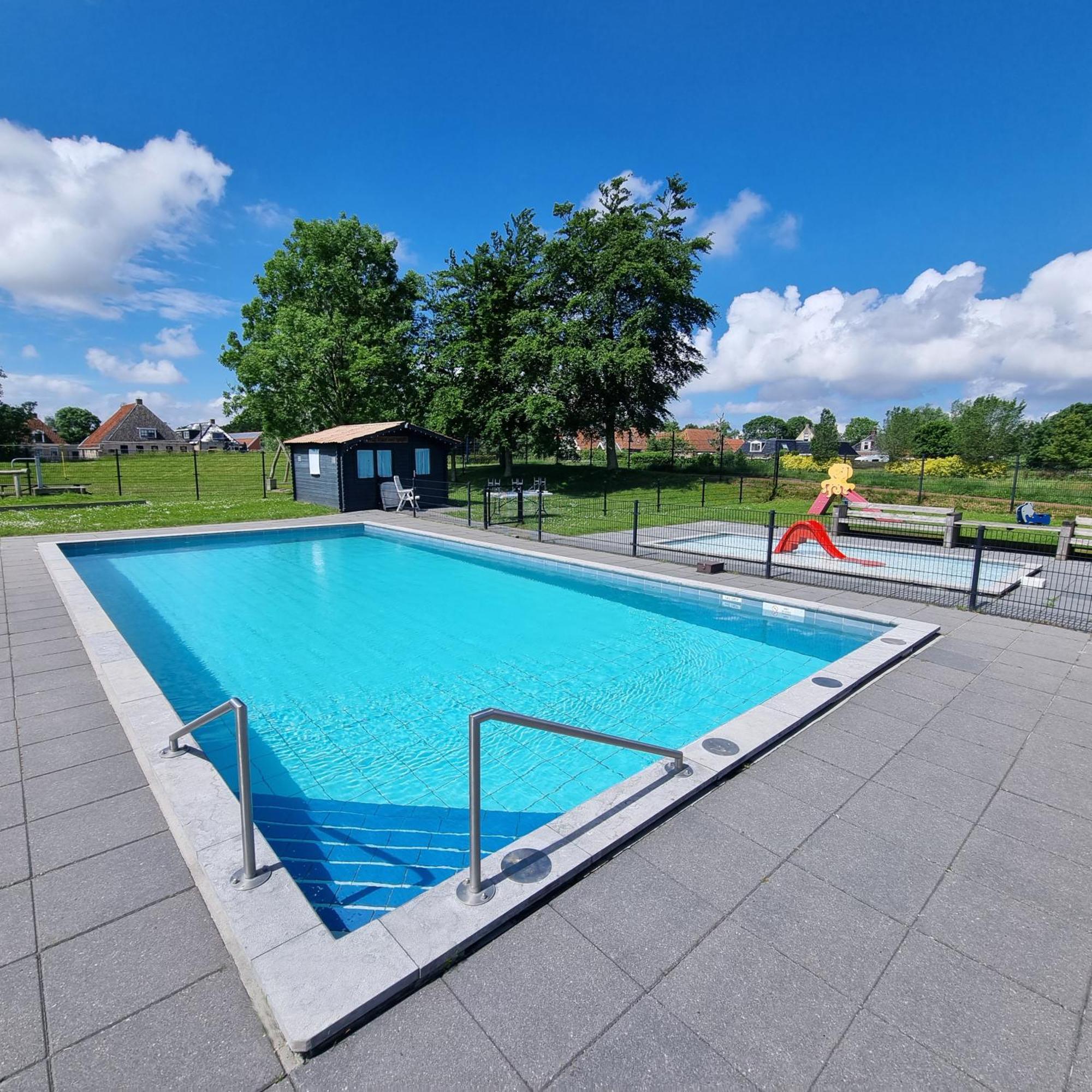 Luxus Familienvilla Mit Jacuzzi & Sauna 2 Tzummarum Exterior photo